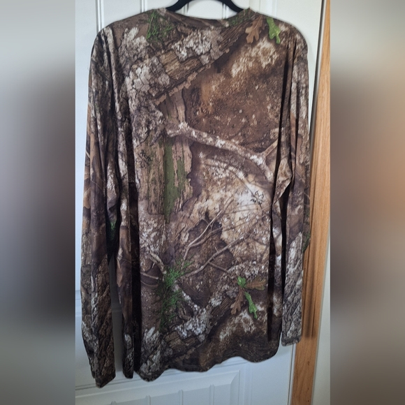 Realtree Forest Camo Long Sleeve Shirt - Picture 7 of 11